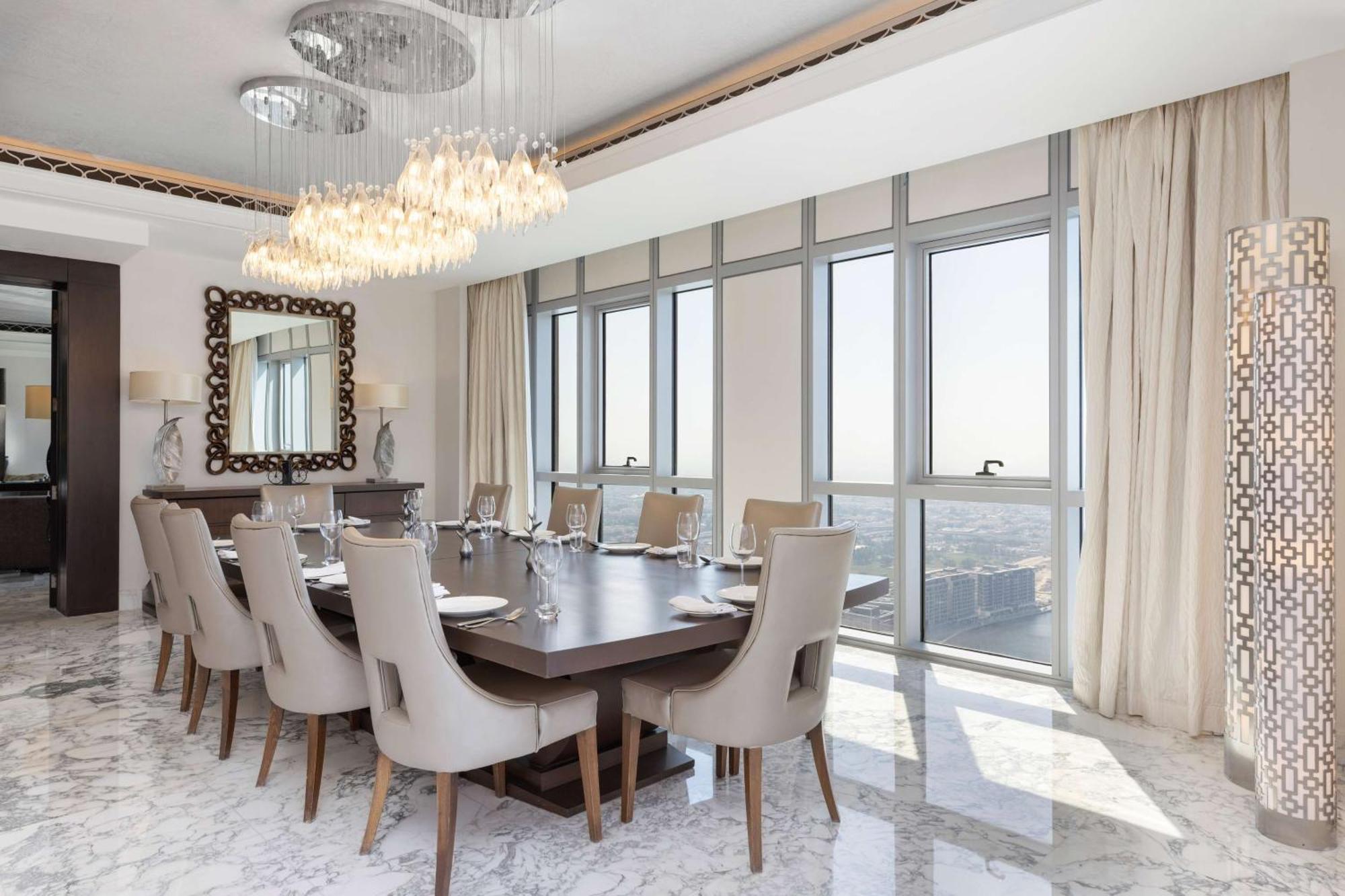 Hotel Hilton Al Habtoor 5*