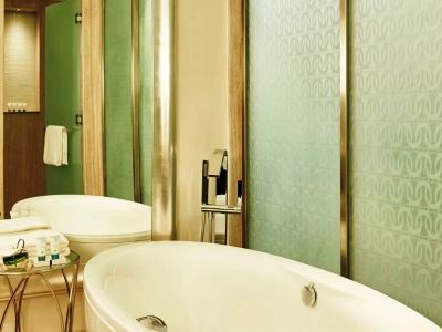 Hilton Al Habtoor 5*